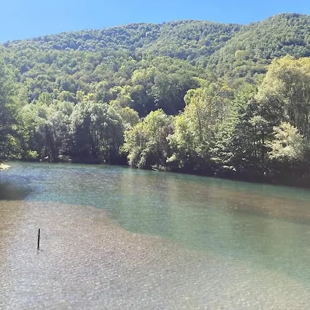 Joli Au Coeur Du Village
