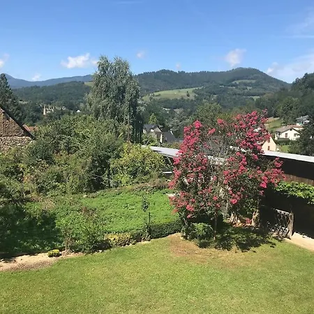 Joli Au Coeur Du Village